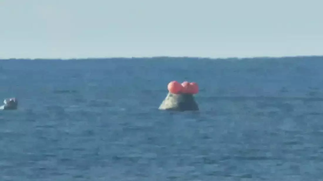Artemis-2-Kapsel Orion nach der Landung im Pazifik am 11.04.2026 - Bild: via dts Nachrichtenagentur