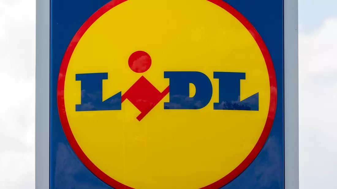 Lidl baut ein Pub in Nordirland. (Archivbild) - Bild: Hendrik Schmidt/dpa