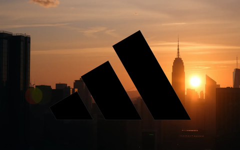 Adidas Bets on Innovation and Insider Conviction Amid Market Headwinds - Foto: über boerse-global.de