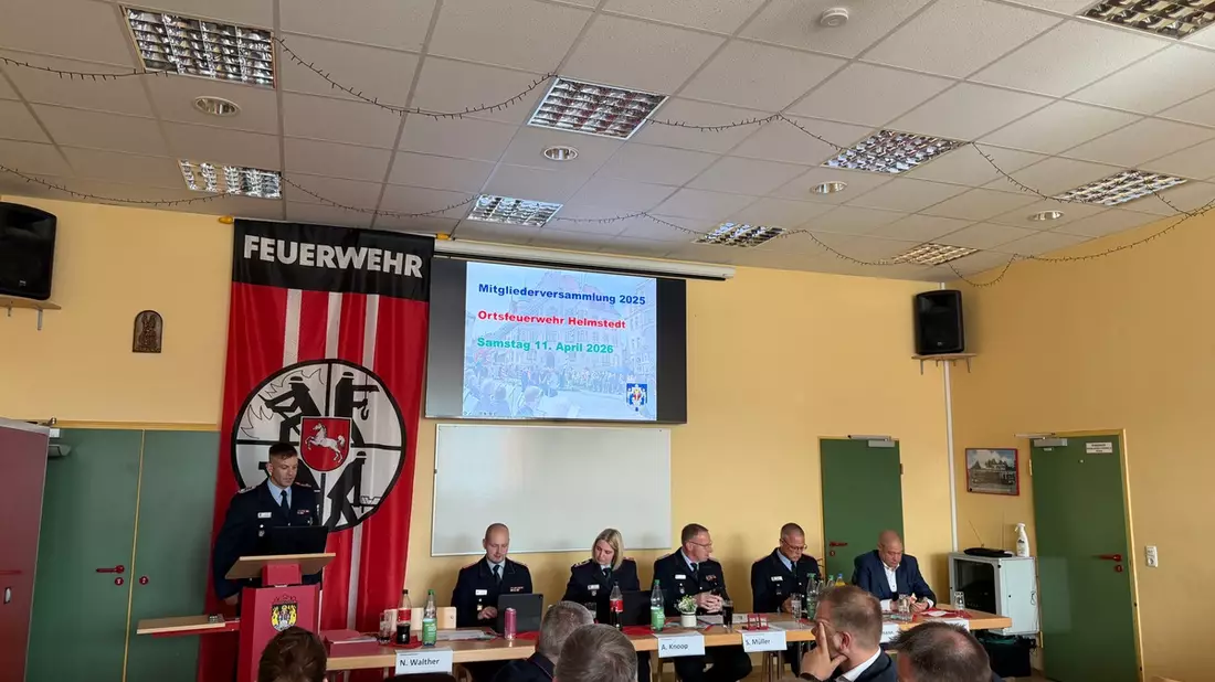 FW Helmstedt: Jahreshauptversammlung Ortsfeuerwehr Helmstedt - Bild: presseportal.de