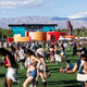 In der kalifornischen Wüste ist wieder Coachella angesagt - an zwei Wochenenden im April treten zahlreiche Stars und Bands auf mehreren Bühnen auf.  - Foto: Amy Harris/Invision/AP/dpa