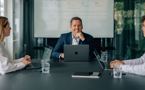 Preisverfall bei PV-Anlagen und steigende Erwartungen der Kunden – was das für den Vertrieb bedeutet - Foto: presseportal.de