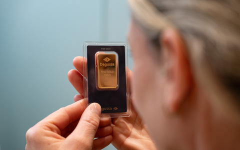 Degussa startet smarte, generationsübergreifende Kampagne für Edelmetalle - Foto: presseportal.de