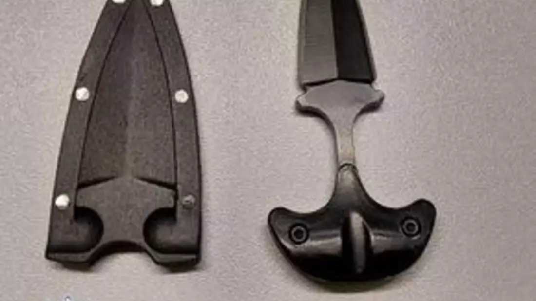 BPOLI-WEIL: Faustmesser und Reizstoffsprühgerät sichergestellt - Bild: presseportal.de
