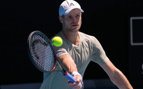 Yannick Hanfmann ist in München in Runde eins ausgeschieden. (Archivbild) - Foto: Dita Alangkara/AP/dpa
