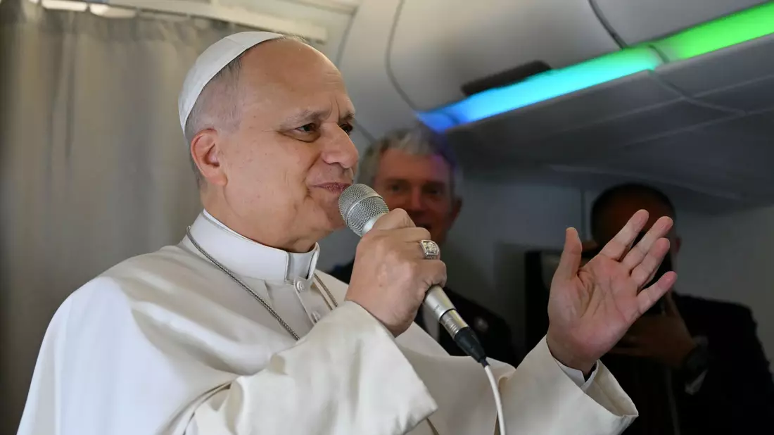 Papst Leo XIV. lässt sich von Trump nicht einschüchtern. - Bild: Alberto Pizzoli/Pool AFP/AP/dpa