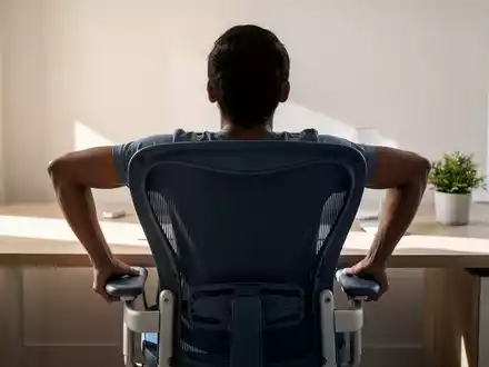 Ergonomie: Bewegung schlägt teure Bürostühle - Foto: über boerse-global.de