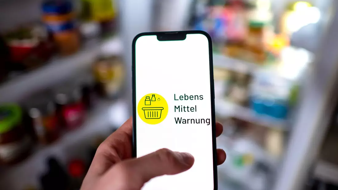 Der Kaufpreis wird bei Rückgabe im Markt erstattet. (Symbolbild) - Bild: Sina Schuldt/dpa