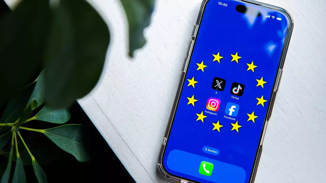 Die Verifikations-App könnte es auch ermöglichen, anonym zu prüfen, wie alt potenzielle Nutzerinnen und Nutzer von Apps wie Facebook, Instagram, X und TikTok sind. (Symbolbild) - Bild: Alicia Windzio/dpa