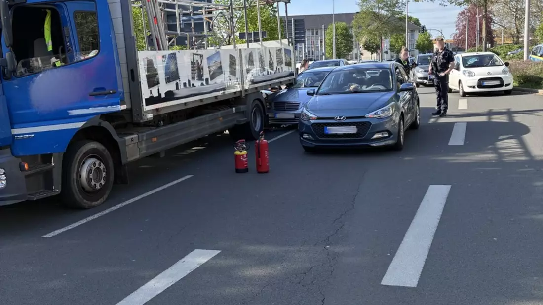 FW-MH: FW-MH: Verkehrsunfall Mülheim-Stadtmitte - Bild: presseportal.de