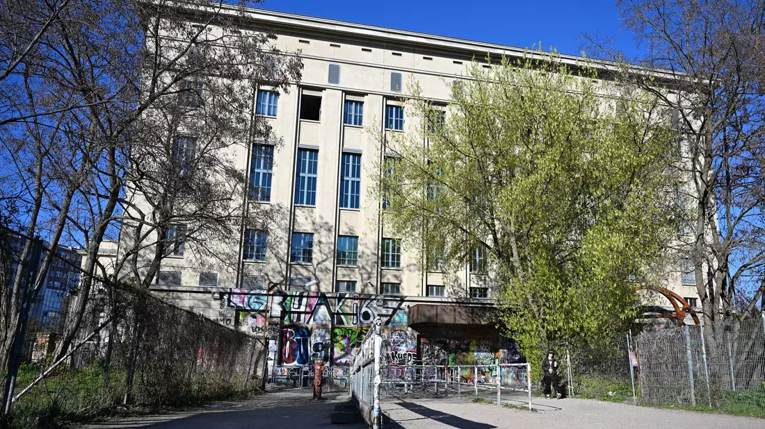 Auch das Berliner «Berghain» ist wieder mit dabei - auf Platz 21. (Archivbild) - Bild: Michael Brandt/dpa