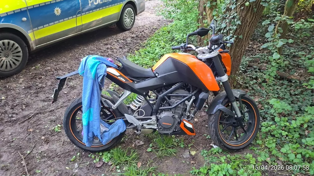 POL-HN: Stadt- und Landkreis Heilbronn: Versuchter Einbruch, Falsche Polizeibeamte und Eigentümer von Kraftrad gesucht, unbelehrbarer E-Scooter-Fahrer - Bild: presseportal.de