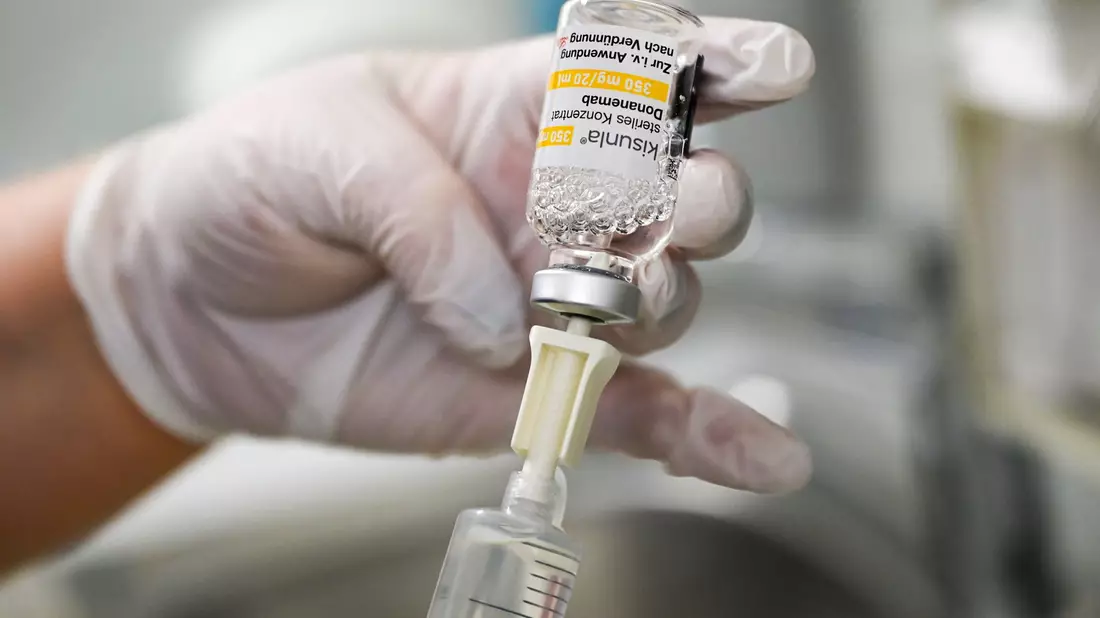 Das entscheidende Expertengremium sieht auch beim Alzheimer-Mittel Donanemab keinen zusätzlichen Nutzen gegenüber bisherigen Behandlungen. - Bild: Jens Kalaene/dpa