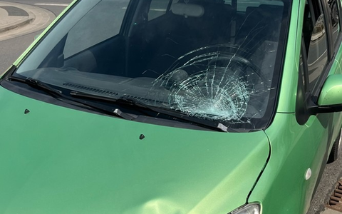 LPI-NDH: Verkehrsunfall zwischen Elektroroller und Pkw - Foto: presseportal.de