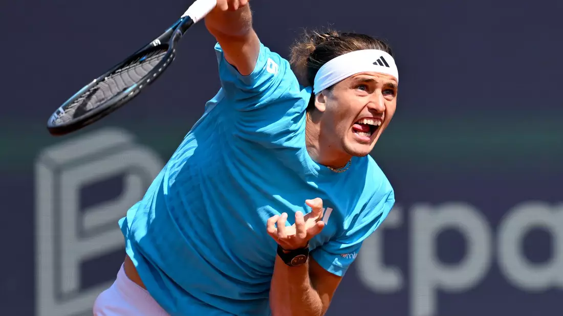 Alexander Zverev in Aktion bei den BMW Open von München. - Bild: Sven Hoppe/dpa