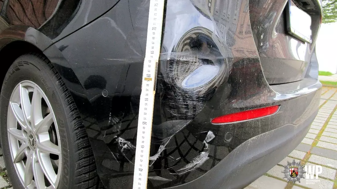 POL-PDKL: Nach Spiegel-Kollision ins Auto gespuckt - Bild: presseportal.de