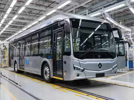 Daimler Truck Aktie: 200 Millionen für die Busse - Foto: über boerse-global.de