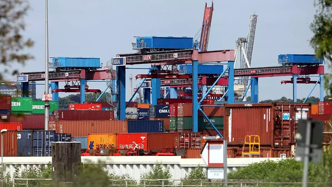 Container (Archiv) - Bild: via dts Nachrichtenagentur