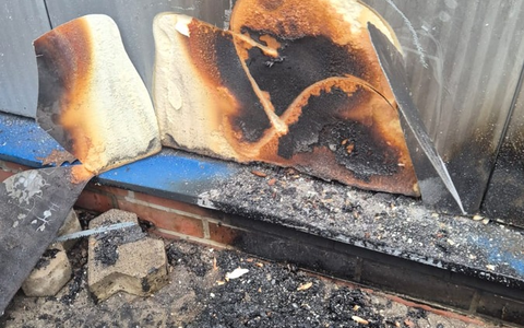 FW-OLL: Brand Sporthalle - Foto: presseportal.de