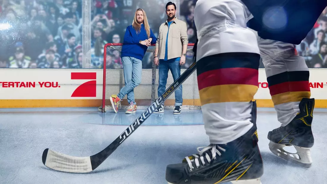 Christoph Icke Dommisch Matthias Killing Eishockey-WM - Bild: Joyn/Marc Rehbeck, presseportal.de