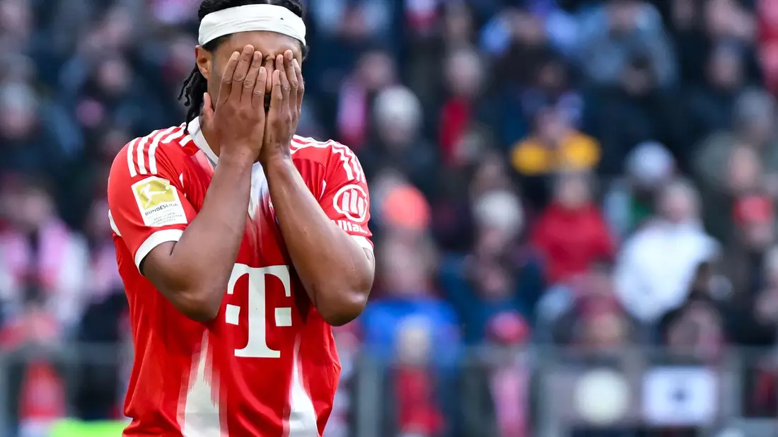 Die wichtigen Bayern-Spiele werden ohne Serge Gnabry stattfinden. (Archivbild) - Bild: Sven Hoppe/dpa