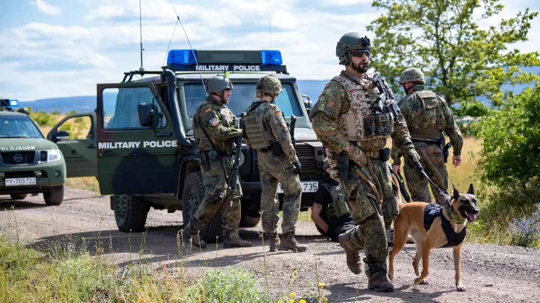ORANGE ROAD 2026 / Militärpolizei der Bundeswehr übt im nördlichen Baden-Württemberg und in Rheinland-Pfalz - Bild: presseportal.de