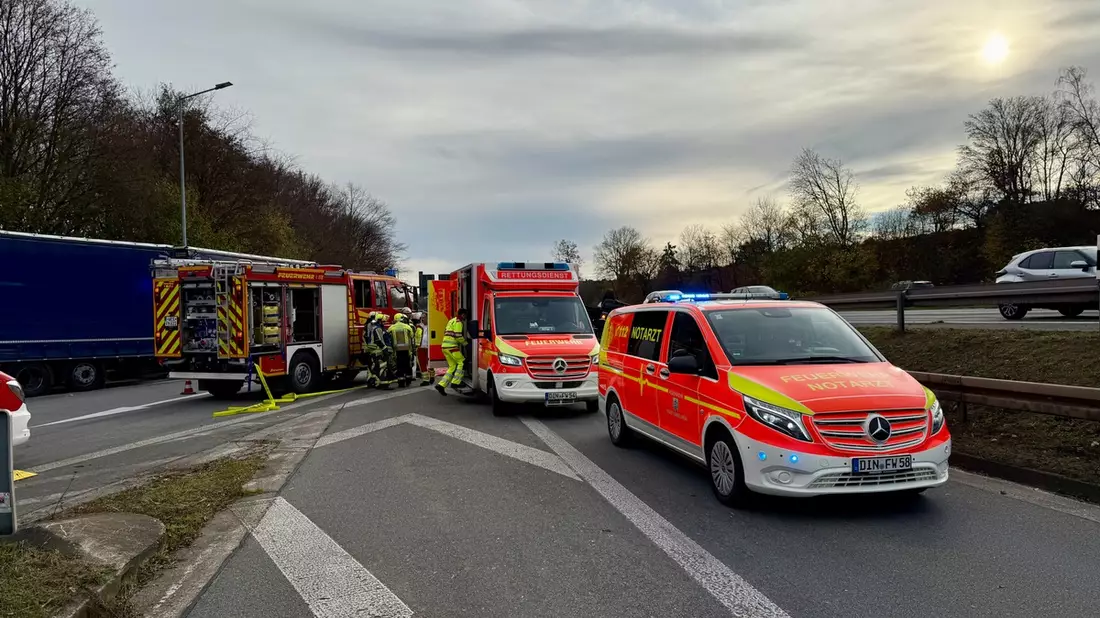 FW Hünxe: Verkehrsunfall auf der BAB 3 - Bild: presseportal.de