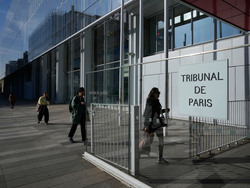 Musk und Yaccarino sind nicht zu einer Vorladung der Pariser Staatsanwaltschaft erschienen. - Foto: Michel Euler/AP/dpa