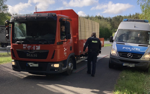 POL-OF: Zahlreiche Verstöße bei LKW-Kontrollen festgestellt - Foto: presseportal.de