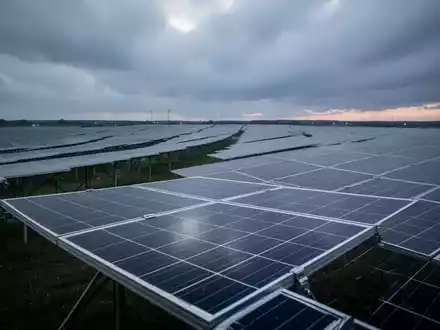 Foresight Solar Aktie: Belastungsprobe am Tief! - Foto: über boerse-global.de