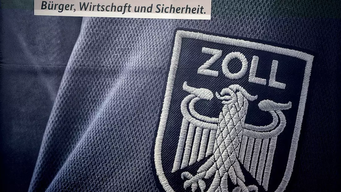 HZA-SI: Zoll verhindert illegale Einfuhr von über einer Tonne Elektroschrott - Bild: presseportal.de