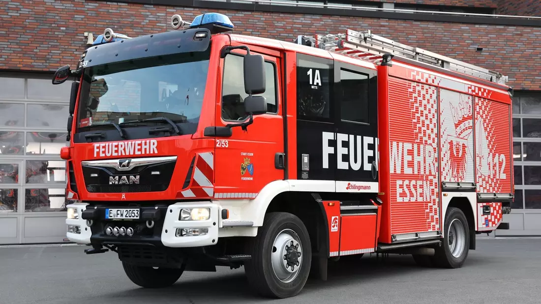FW-E: Brand in Mehrfamilienhaus - mehrere Personen durch Rauchgase betroffen - Bild: presseportal.de