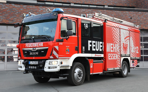 FW-E: Brand in Mehrfamilienhaus - mehrere Personen durch Rauchgase betroffen - Foto: presseportal.de