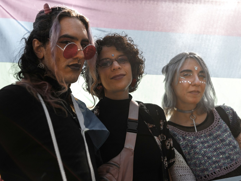 Raum für Vielfalt schaffen: So lassen sich Behandlung von und Umgang mit trans* und nichtbinären Personen verbessern - Foto: presseportal.de