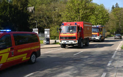FW LK Esslingen: Groß angelegte Übung des Gemeindeverwaltungsverband Reichenbach an der Fils im Gewerbegebiet Leintel. - Foto: presseportal.de