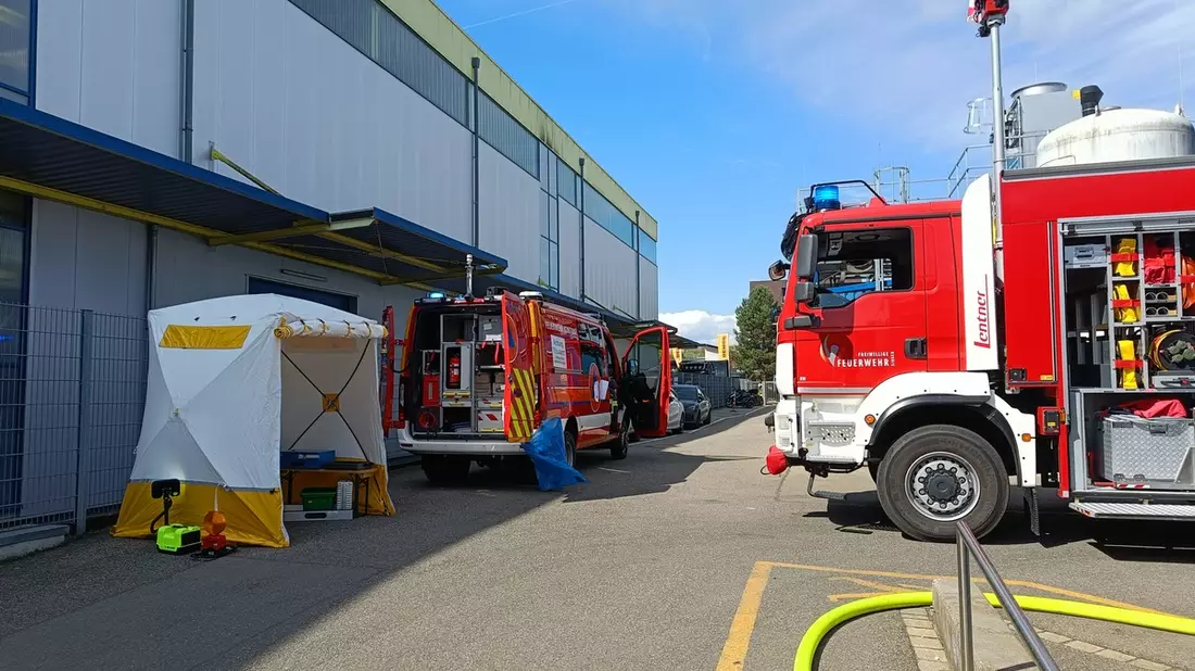 FW Konstanz: Zwei Einsätze der CRBN-Messgruppe in Singen - Bild: presseportal.de