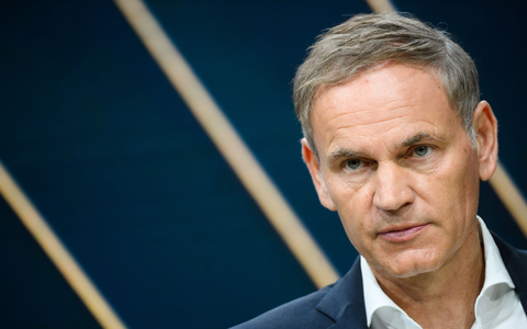 Überkapazitäten seien langfristig nicht tragfähig, sagt VW-Chef Oliver Blume. (Archivbild)  - Foto: Julian Stratenschulte/dpa