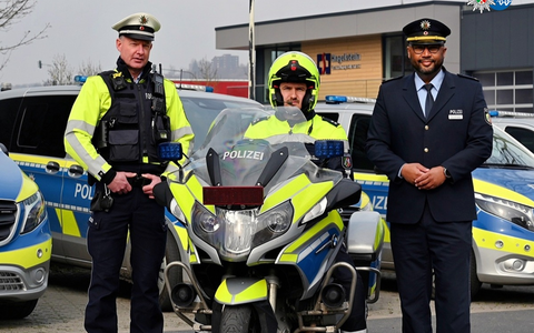 POL-HSK: Schwerpunktkontrollen am Sorpesee - Polizei zieht klare Linie im Motorradverkehr - Foto: presseportal.de