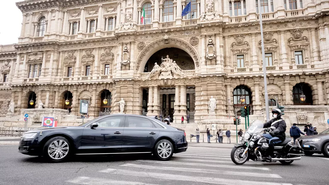 Italien hatte 2022 ein Gesetz erlassen, das Vollstreckungen gegen deutsches Vermögen eigentlich stoppen sollte. (Archivbild) - Bild: Mauro Scrobogna/LaPresse via ZUMA Press/dpa