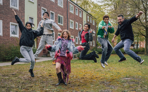 Drehstart für „3Minuten“: NDR, WDR, SR und Radio Bremen koproduzieren Young-Adult-Serie für die ARD Mediathek - Foto: NDR/Jascha Polenz/nuworx productions/Veam, presseportal.de