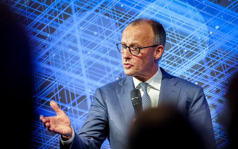 Bundeskanzler Friedrich Merz stimmt die Menschen auf Reformen ein.  - Foto: Kay Nietfeld/dpa