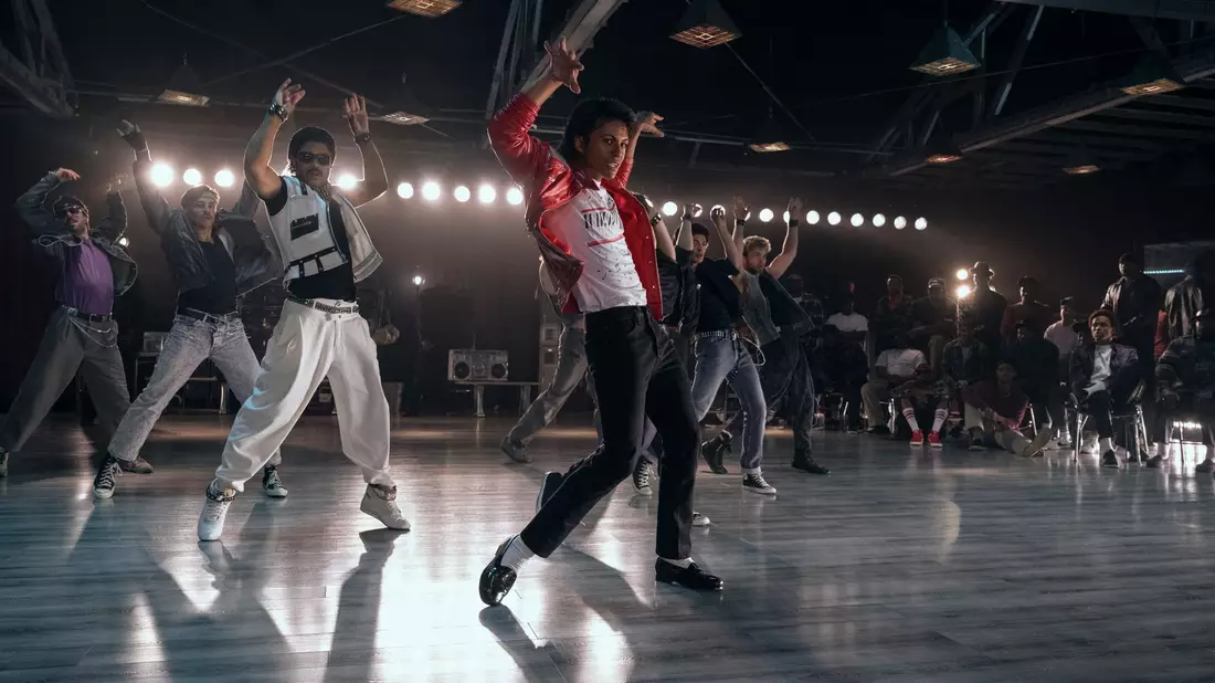Jaafar Jackson spielt in seiner ersten Filmrolle den «King of Pop» - seinen Onkel Michael Jackson. - Bild: Glen Wilson/UPI - Lionsgate/dpa
