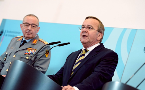 Verteidigungsminister stellt deutsche Militärstrategie vor - Foto: Kay Nietfeld/dpa