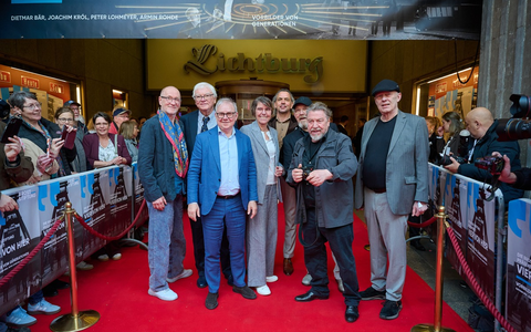 Brost-Stiftung feiert erfolgreiche Premiere von Vier von hier in der Lichtburg Essen - Foto: presseportal.de