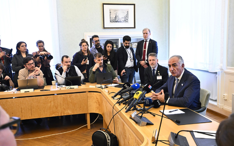 Im Iran und im Ausland bleibt Pahlavis Rolle umstritten. (Archivbild) - Foto: Fredrik Sandberg/TT News Agency/AP/dpa