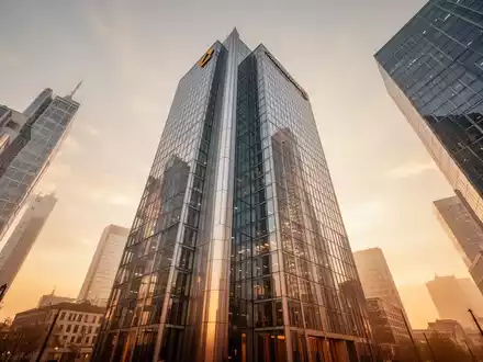 Commerzbank: RBC-Analystin Reingen hebt auf 43 Euro - Foto: über boerse-global.de