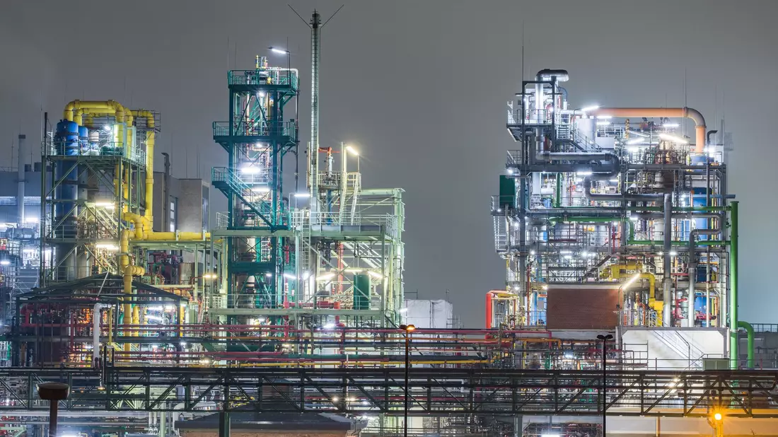 Der Iran-Krieg verschärft die Lage der Chemieindustrie - Bild: Andreas Arnold/dpa
