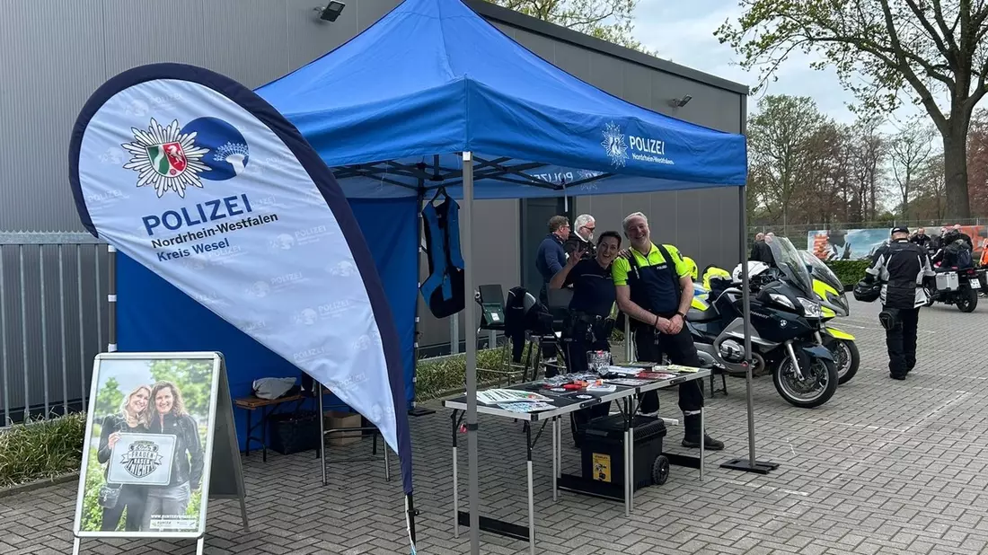 POL-WES: Hamminkeln - Die Polizei als Aussteller auf der Kick-Off Veranstaltung 2026 (Korrektur !!!!) - Bild: presseportal.de