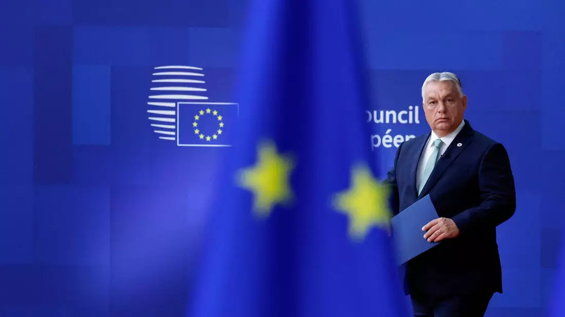 Ungarns scheidender Ministerpräsident Viktor Orban hat sein Veto gegen ein milliardenschweres EU-Darlehen zurückgezogen. (Archivbild) - Bild: Omar Havana/AP/dpa