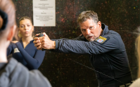 Mittelhessen: Cop für einen Nachmittag - Interessierte Berufseinsteiger bei der CopChallenge der Polizei - Foto: presseportal.de